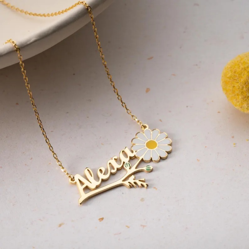 Roro의 맞춤형 다채로운 에나멜 데이지 이름 목걸이  - Birth Flower Necklace 리뷰 및 가격